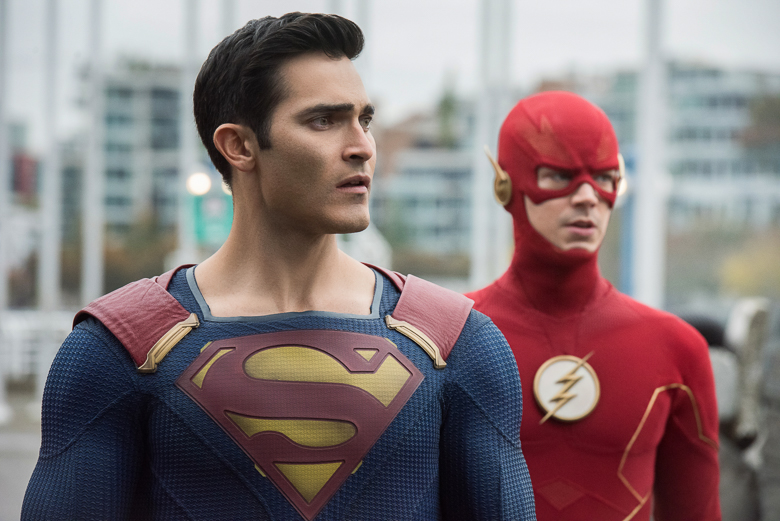 Supergirl - Tyler Hoechlin and Grant Gustin © Dean Buscher/The CW 2019